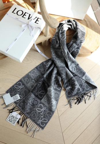 Loewe scarf