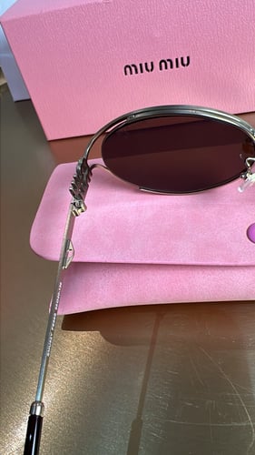 نظارات ميوميو