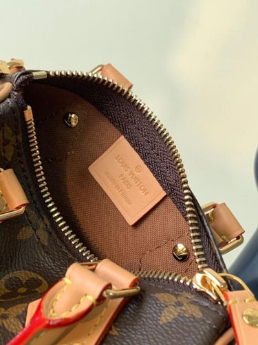 شنطة لويس فيتون سبيدي مقاس نانو