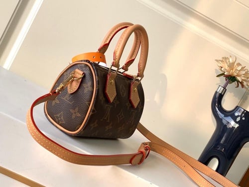 شنطة لويس فيتون سبيدي مقاس نانو