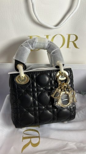 ليدي ديور مايكرو