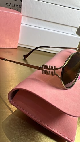 نظارات ميوميو