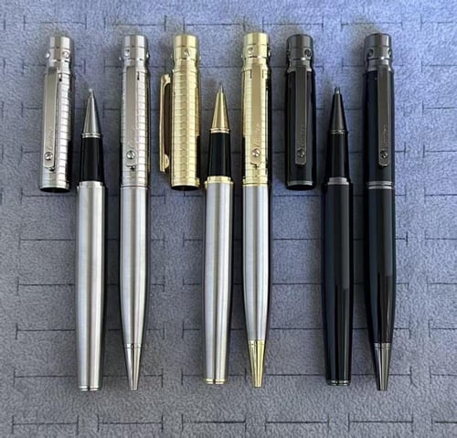 مجموعة أقلام - تأتي مغلفة جاهزة للاهداء