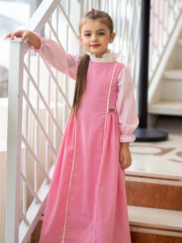 مريول مدرسي وردي للبنات – تصميم أنيق ومريح