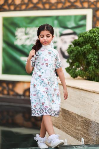 Children's dress with a modern traditional design