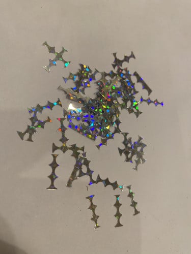 ترتر لون فضي عاكس ومتعدد الالوان هولوقرافيك