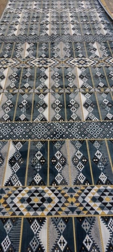 كرسي مركاز حديد مفرد ( بفرش وبدون كفر)