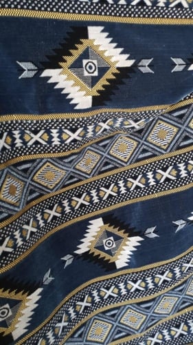 كرسي مركاز حديد مفرد ( بفرش وبدون كفر)