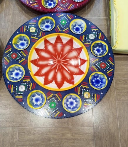 صينية تقديم شعبية بعدة الوان