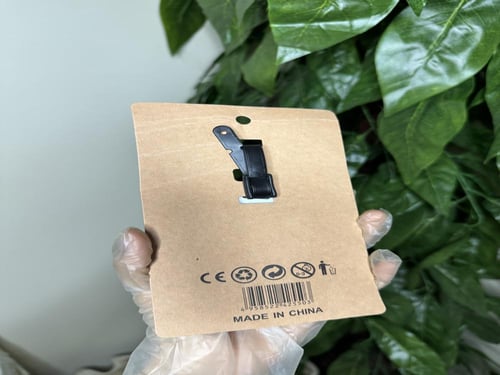 علامة حقيبة سفر هيلوكيتي