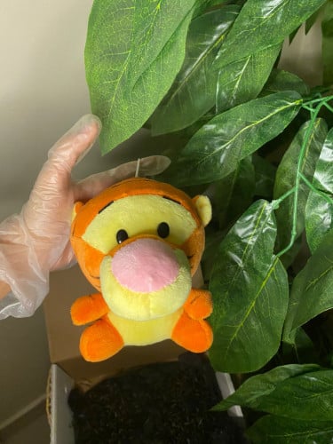 دمية النمر البرتقالي