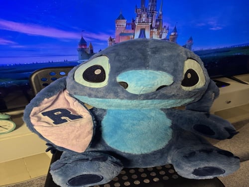 دمية ستيتش كبير مع حرف