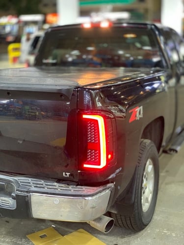 اسطب سيلفرادو 2007-2013 شكل رياضي اسود