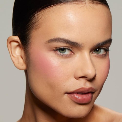 kylie cosmetics hybrid blush kylie's favorite crea...