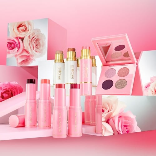 PAT McGRATH LABS Divine Blush: Legendary Glow Colo...