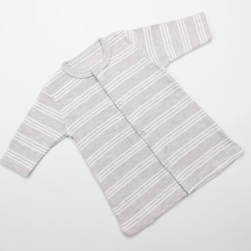 روب لحديثي الولادة مخطط