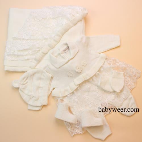 طقم مواليد شتوي سكري بناتي بالدانتيل