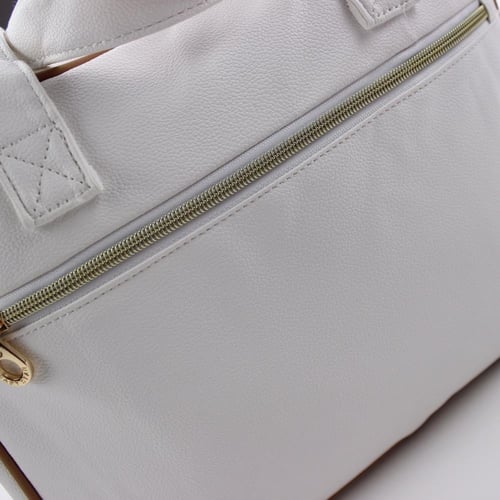 شنطة مواليد لتنظيم مستلزمات الطفل