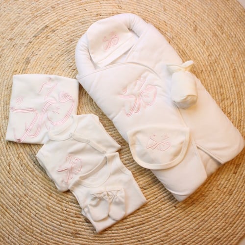 مدس مواليد 8 قطع بالاسم