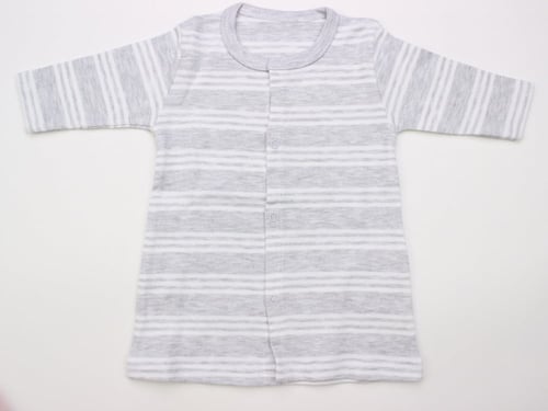 روب لحديثي الولادة مخطط