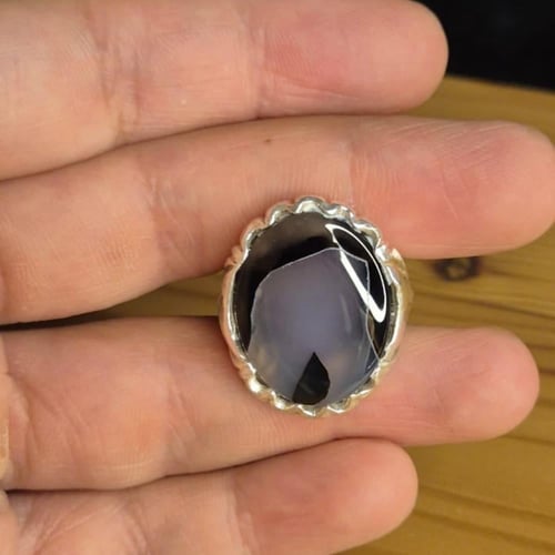 خاتم عقيق يماني لوحه فنيه طبيعي صياغه مميزة