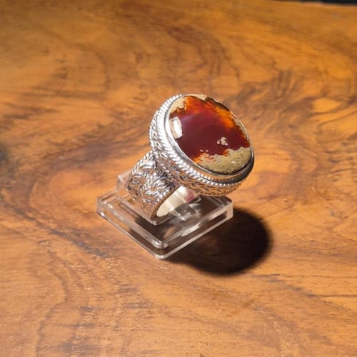 عقيق يماني قص دائري صياغه نجرانية شغل يدوي