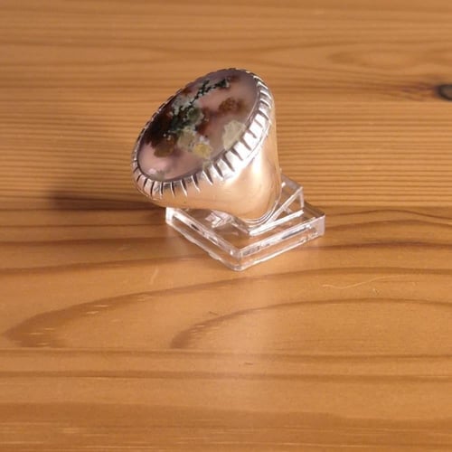 خاتم عقيق يماني ورد ربيع