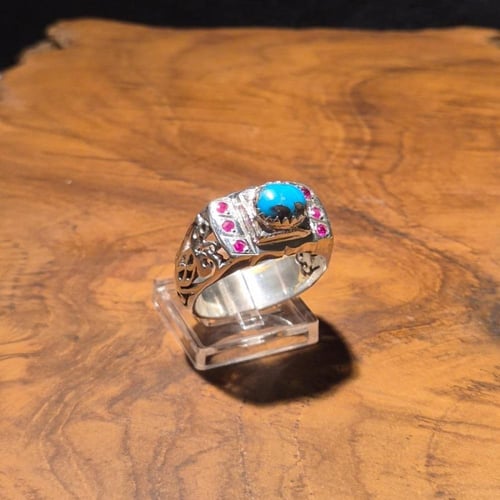 خاتم ملكي فيروزي نيشابوري على صياغه الفاخرة مطعم ب...