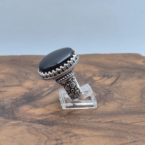 خاتم شفة افريقية صياغة مميزه