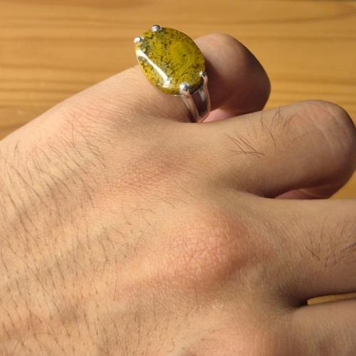 خاتم عقيق يماني طحلبي ملكي