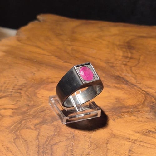 خاتم ملكي ياقوت افريقي مطليه روديوم