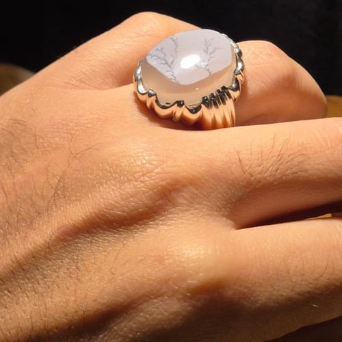 خاتم عقيق شجري طبيعي على صياغه بحرينية شغل اليدوية...