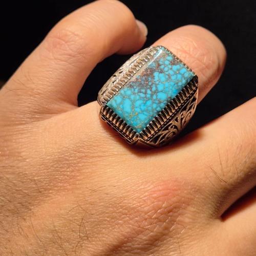 خاتم فيروزي