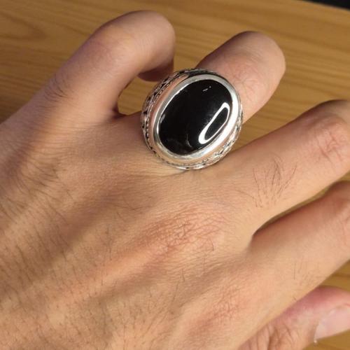 خاتم عقيق يماني جزاع اسود