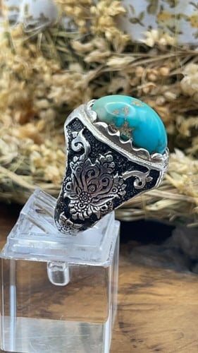 خاتم فيروزي نشابوري بعروق الذهبية