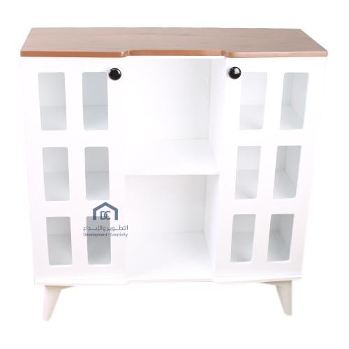 ركن قهوه خشب ابيض سطح خشب لون بني مع بابين مسكات ا...