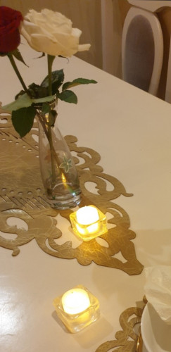 مفرش جلد وسط الطاوله