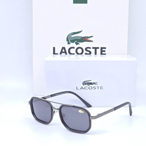 نظارات لاكوست مع الملحقات