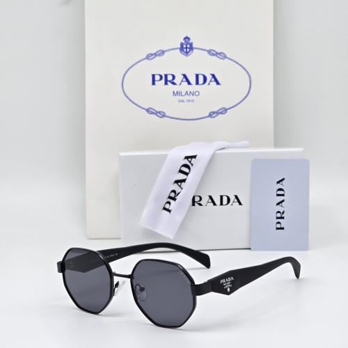 نظارات براداء مع الملحقات