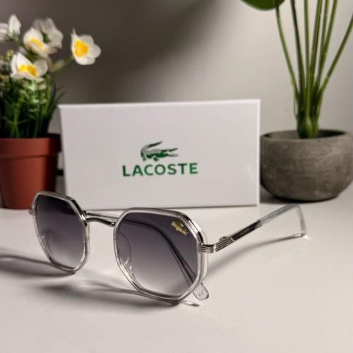 نظاره لاكوست