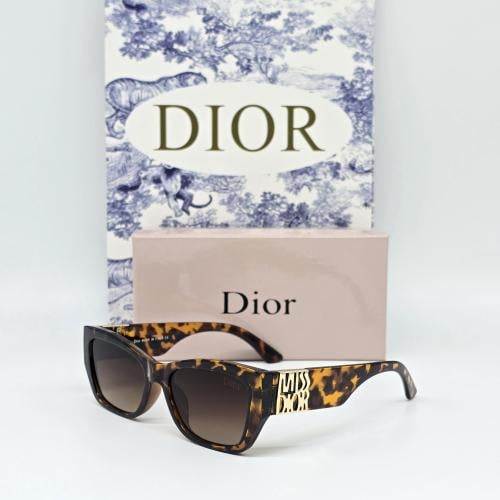 نظارات ديور