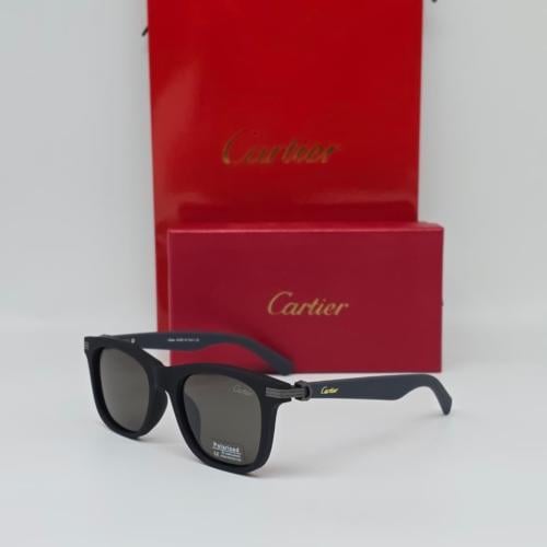 نظارات كارتير مع الملحقات