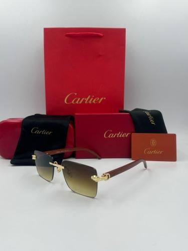 نظارات كارتير مع الملحقات