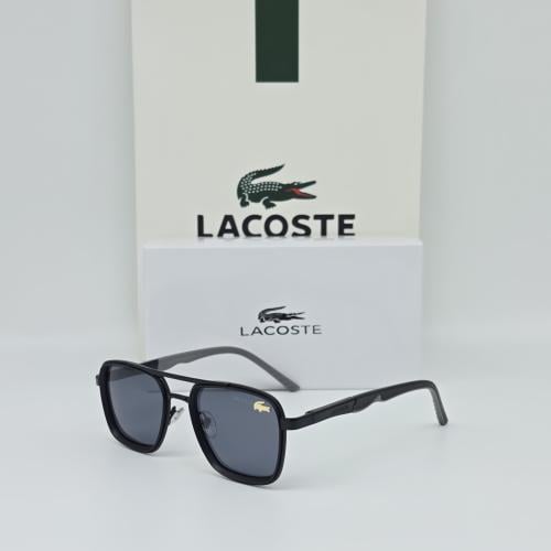 نظارات لاكوست مع الملحقات