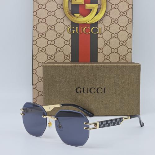 نظارات قوتشي مع الملحقات