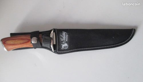 سكين كولمبي درجه اولا مزوده بجراب