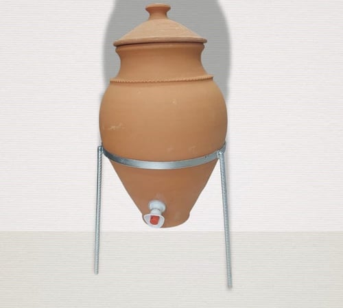 زير فخار مع قاعده فخار طبيعي خال من المواد الصناعي...