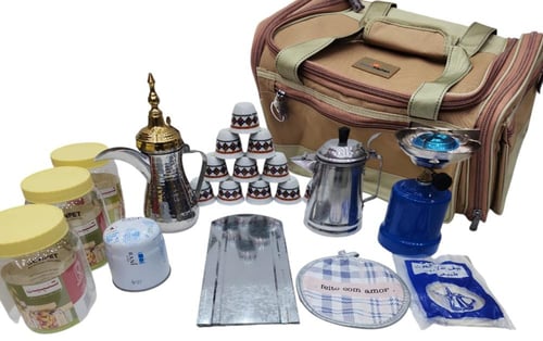 عزبه قهوه للتخيم في الهواء الطلق