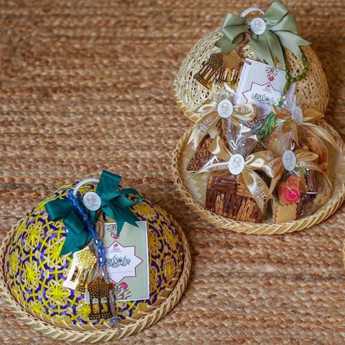 بقشة رمضان السعف اليدوي