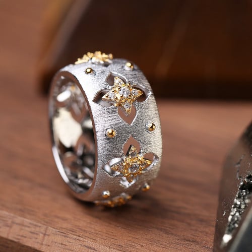 خاتم فضي ڤنتج تصميم ايطالي يدوي مطعّم بالزركون درج...